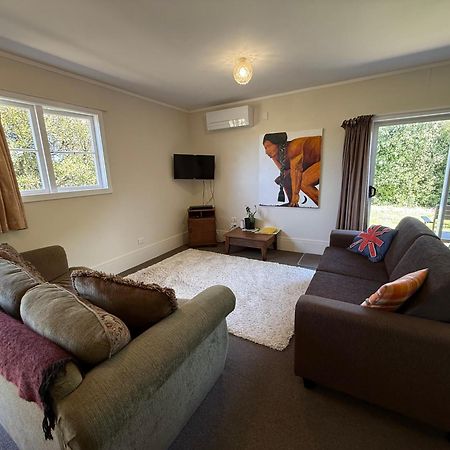Watson'S Cottage Masterton Exterior photo
