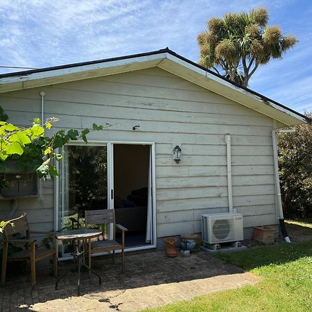 Watson'S Cottage Masterton Exterior photo