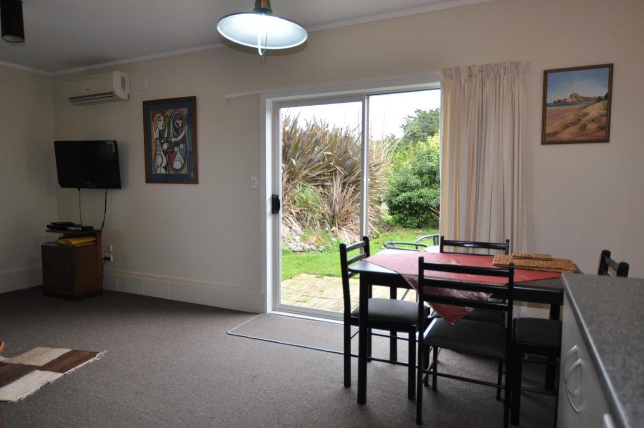 Watson'S Cottage Masterton Exterior photo