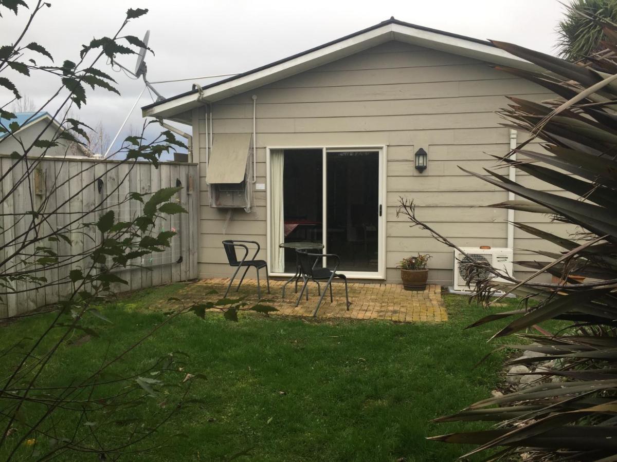 Watson'S Cottage Masterton Exterior photo