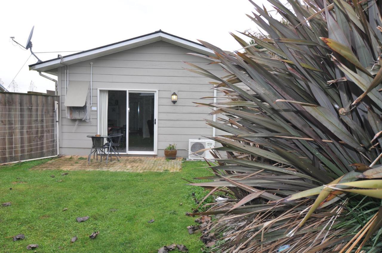 Watson'S Cottage Masterton Exterior photo